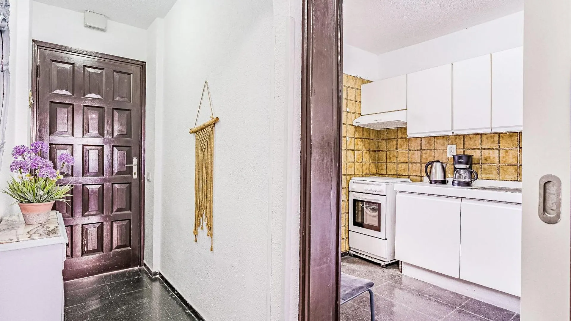 לוס כריסטיאנוס Apartment Cristianos Central Cityscape By Interhome 0*, לוס כריסטיאנוס ספרד