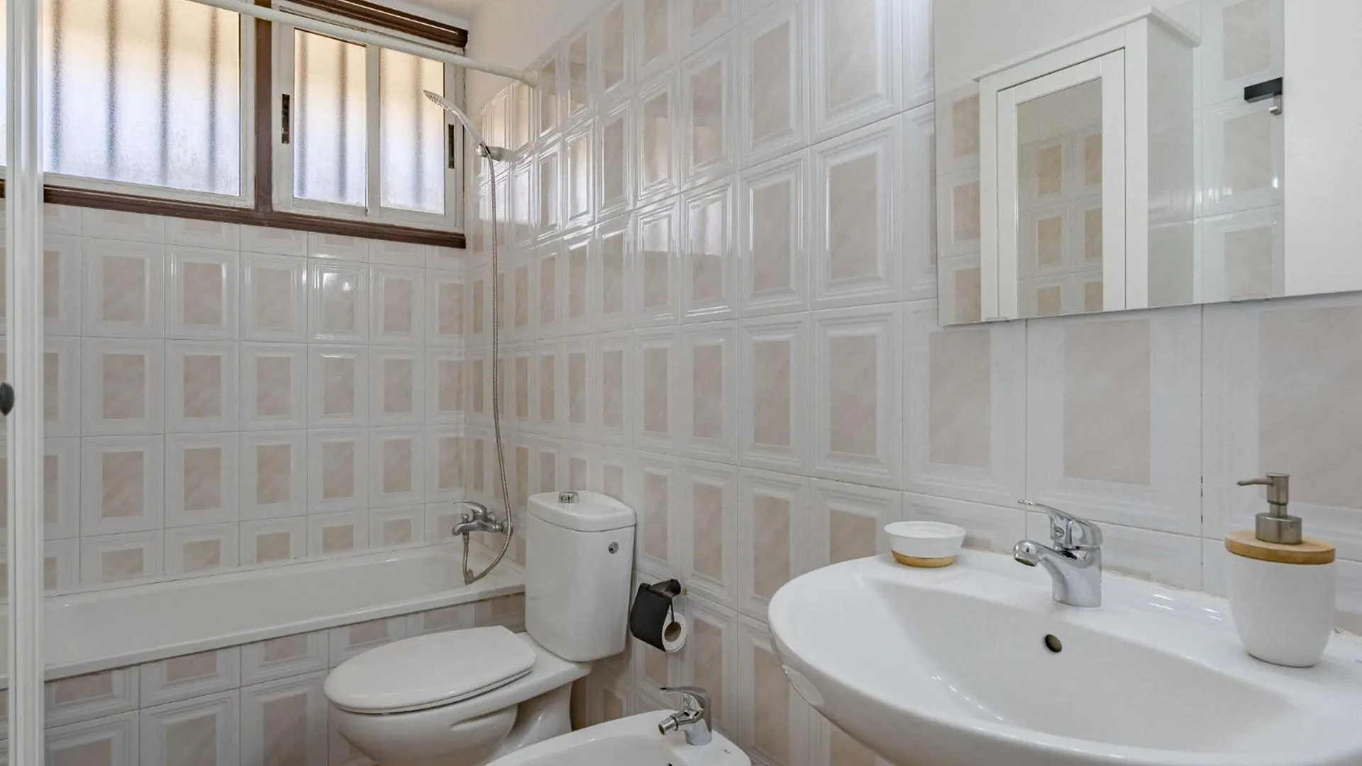 Apartment Cristianos Central Cityscape By Interhome Los Cristianos   Los Cristianos (Tenerife)